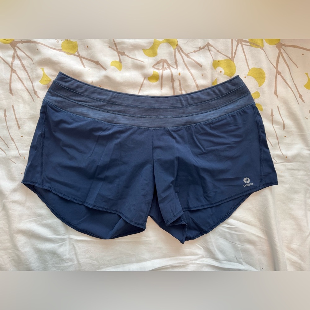 Oiselle Navy Blue Roga Athletic Shorts